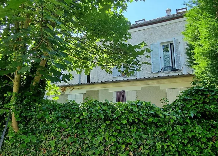 Elegance Provinoise Logement Classe 3 Etoiles